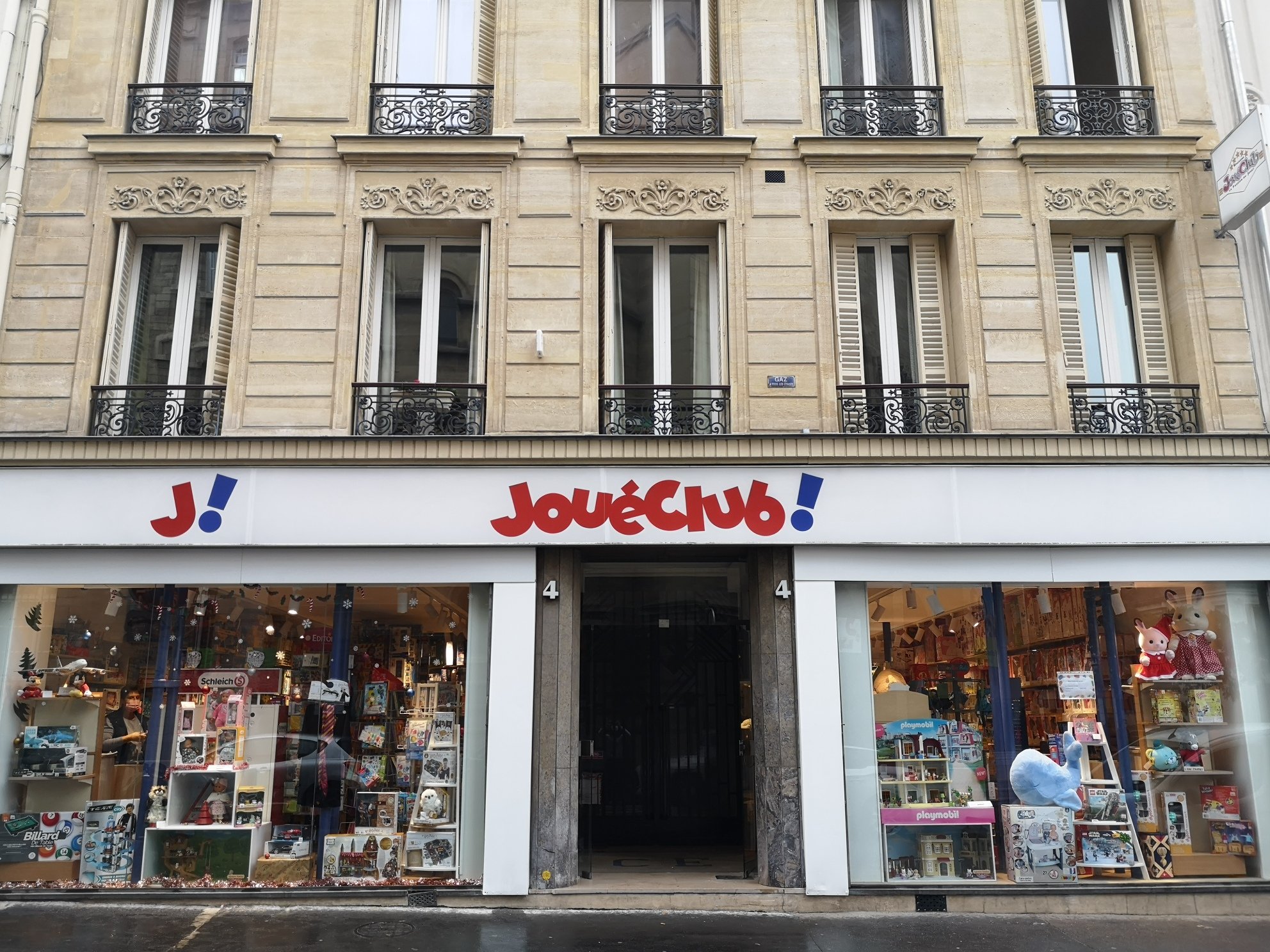 Les magasins de Farces et Attrapes à Paris