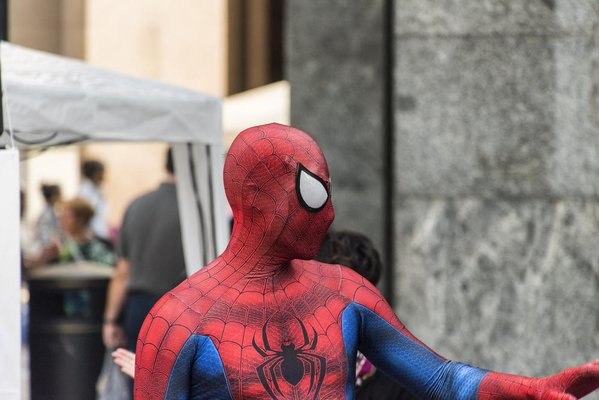 6 Masques Spiderman: déguisement Anniversaire