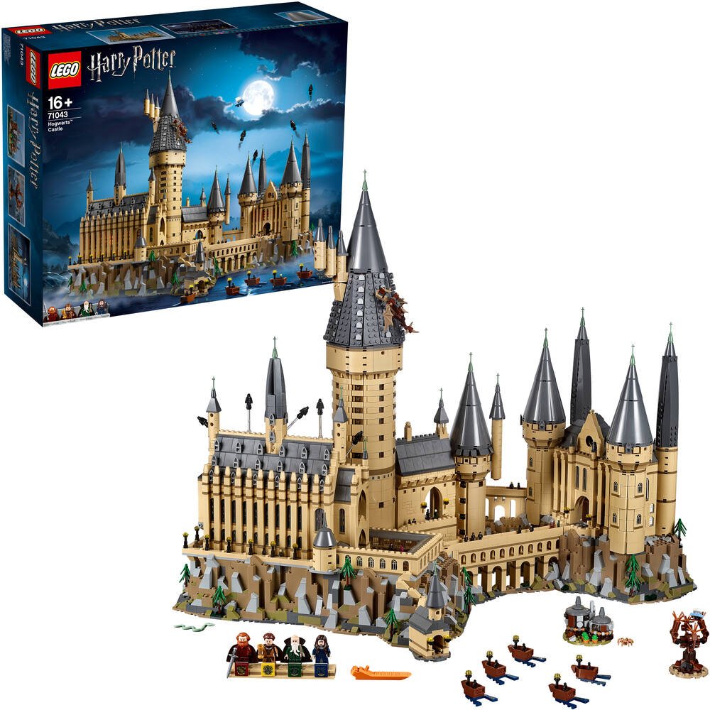 LEGO Harry Potter : le château de Poudlard est encore disponible en stock  et en promotion chez  