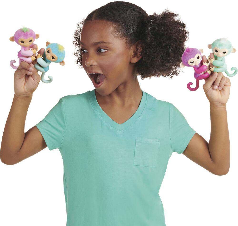 Singe sales fingerlings peluche