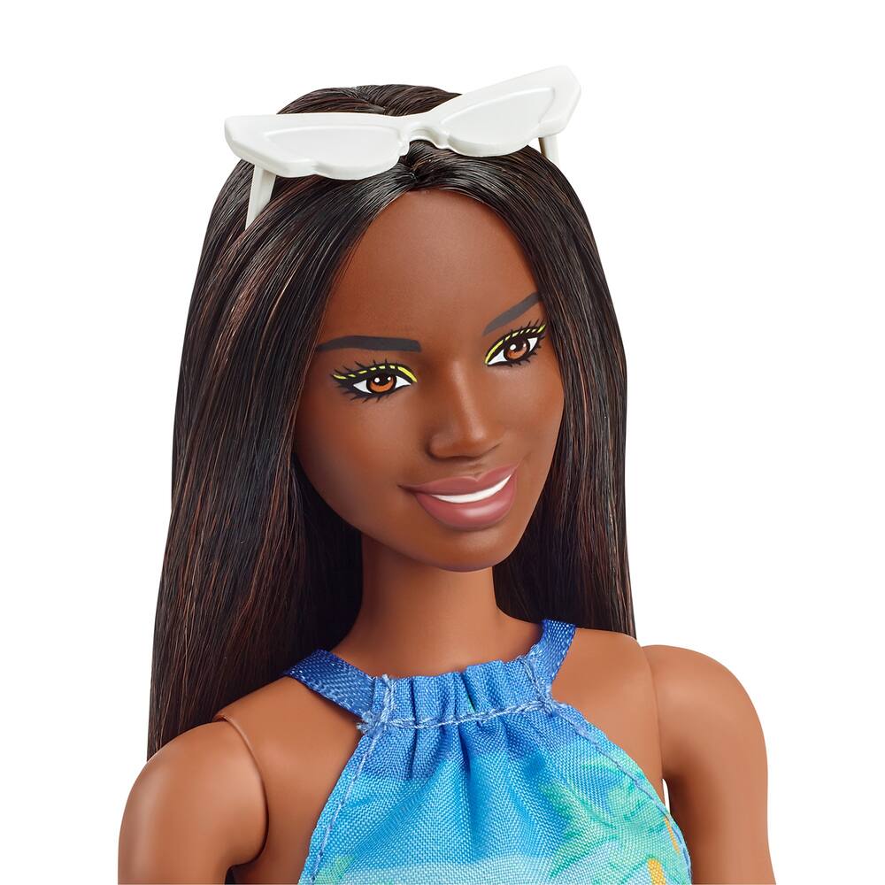 Achat Promotion Barbie - Mattel Poupée Aime les Océans - GRB36 - Barbie