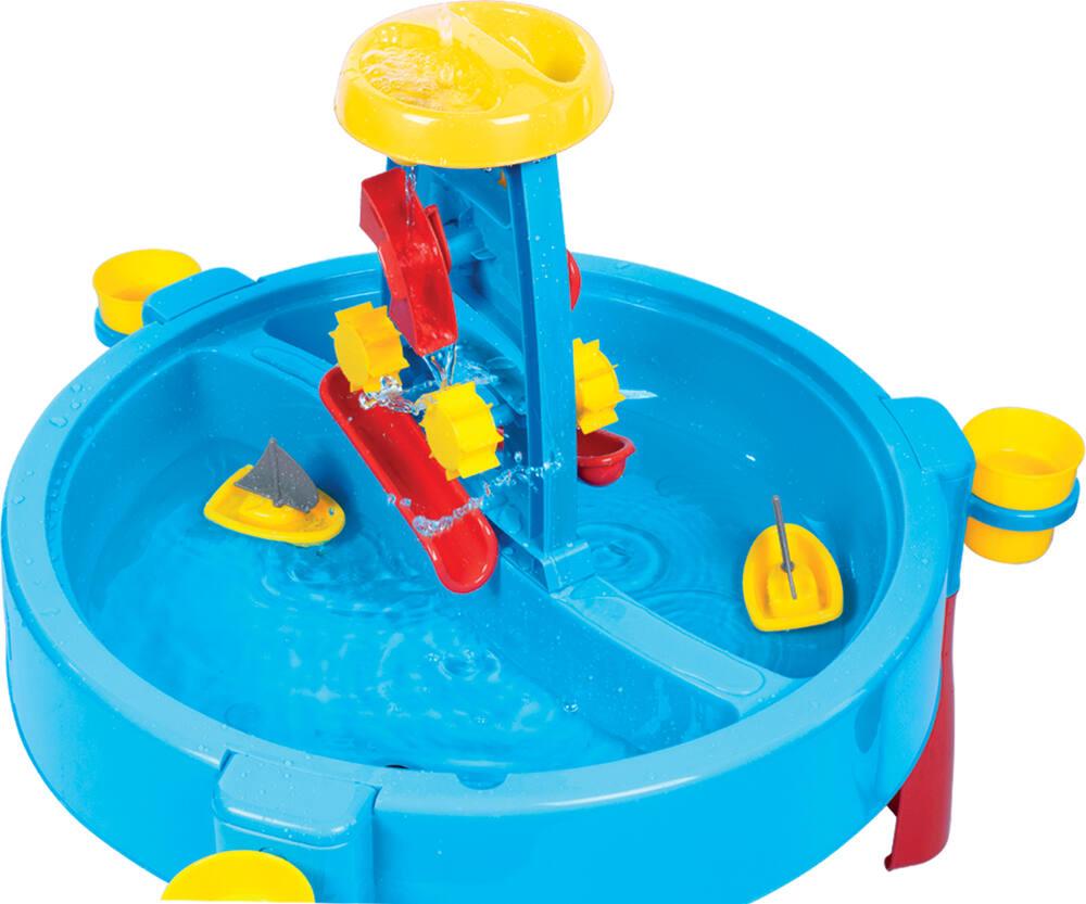 Table d'activité eau et sable Liewood ☀️ Pour des moments de jeu en plein air ultimes, la table d'activités Sepp offre des options infinies pour des jeux créatifs et immersifs pour Table d'activité eau et sable Liewood ☀️ Pour des moments de jeu en plein air ultimes, la table d'activités Sepp offre des options infinies pour des jeux créatifs et immersifs pour