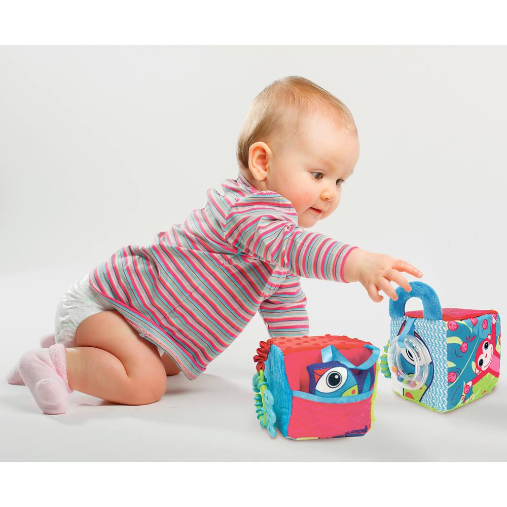 Cube D Eveil Tissu Jouets 1er Age Joueclub