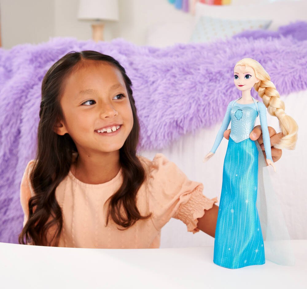 Disney la reine des neiges - Poupée Elsa chantante Tenue de Reine - chante  « Je te cherche » du film