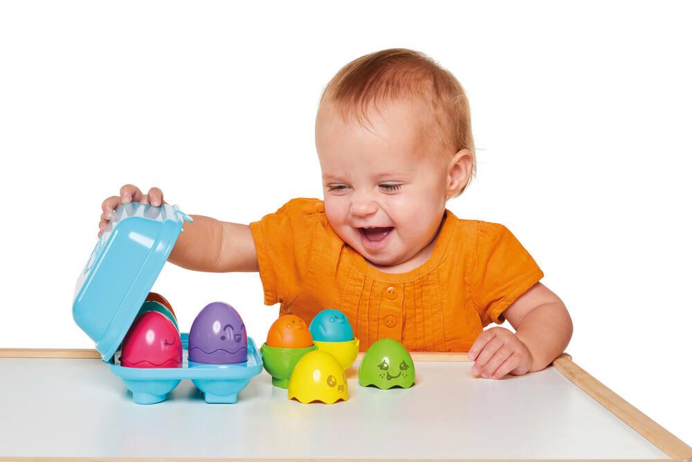Jouet Bébé TOMY Piou Piou Surprise Arc-en-Ciel - 6 Œufs Avec Poussins - Trieur Formes 6-36 Mois