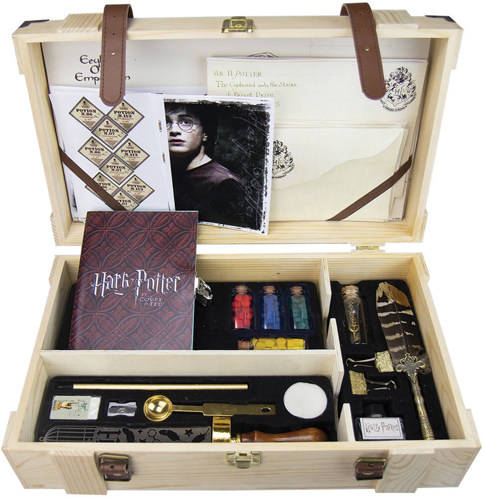 Coffret cadeau - Harry Potter - School - L'armoire à Jeux Inc.