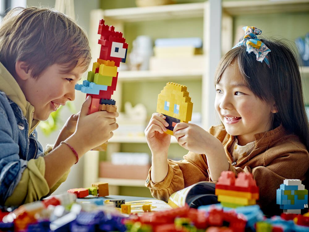 Briques à foison Lego Classic 11030 - La Grande Récré