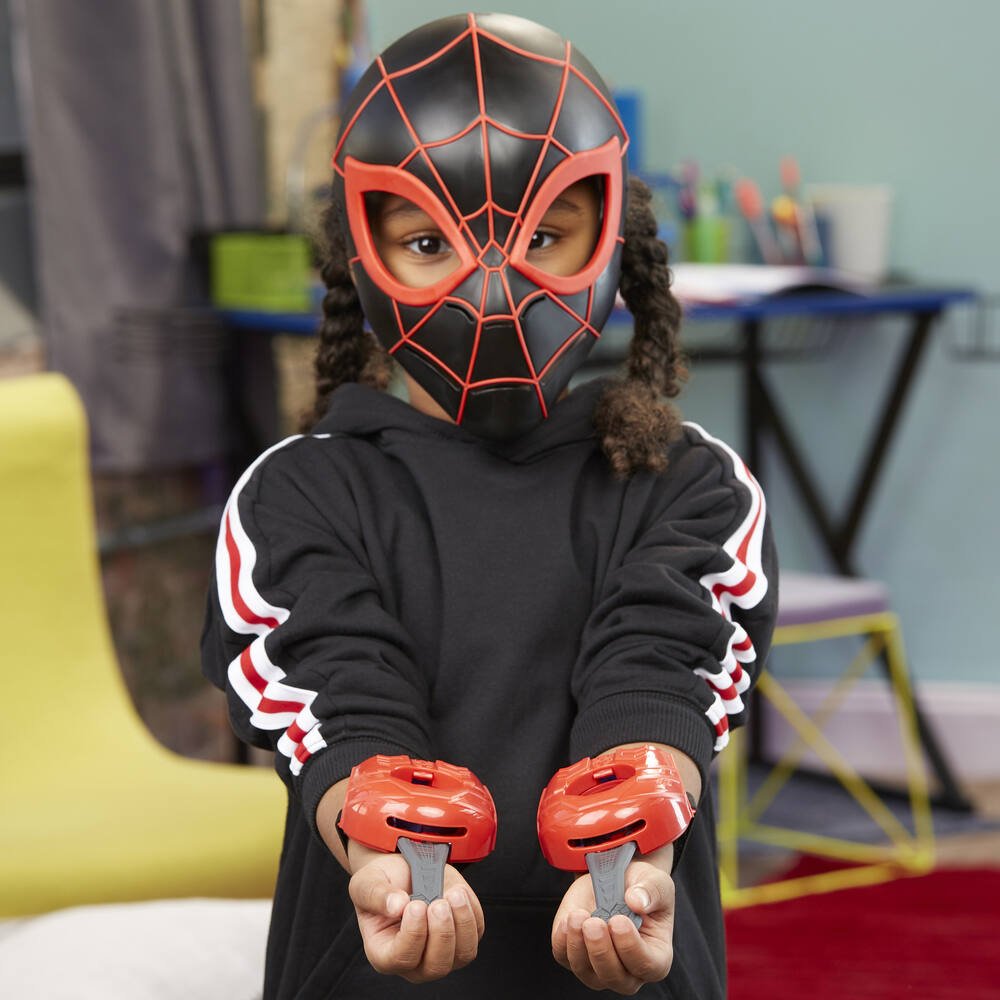 Jouets SpiderMan - Lanceur et gants, Cape et bandeau, Masque éclat
