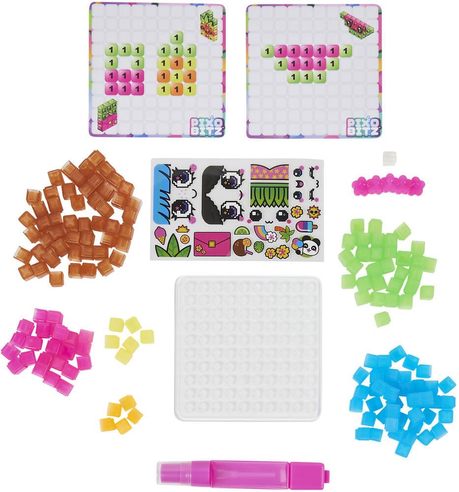 PIXOBITZ - STUDIO PIXEL ART 2D/3D Avec 500 Bitz + Personnages + Skates - Assemble Tes Bitz, Solidifie-Les Avec De l'Eau Et Expose Ta Création Chez Toi - Loisir Créatif - Jeu