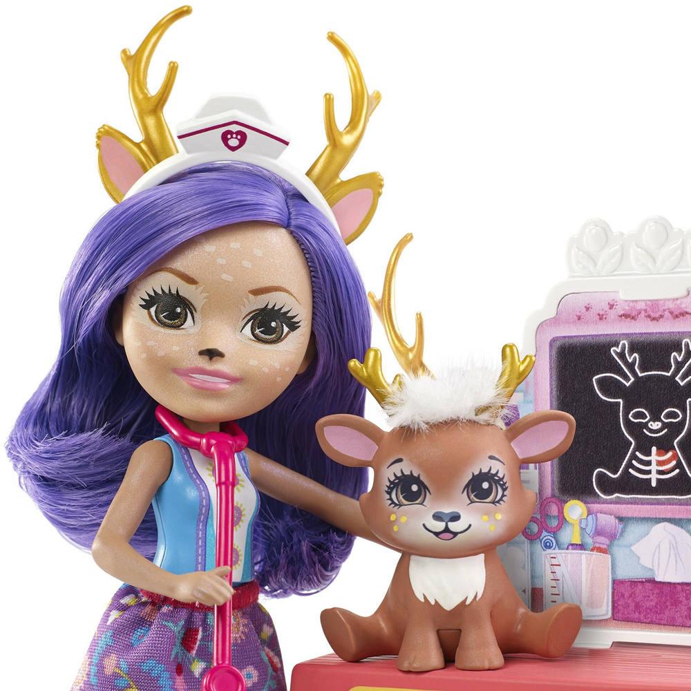 enchantimals biche
