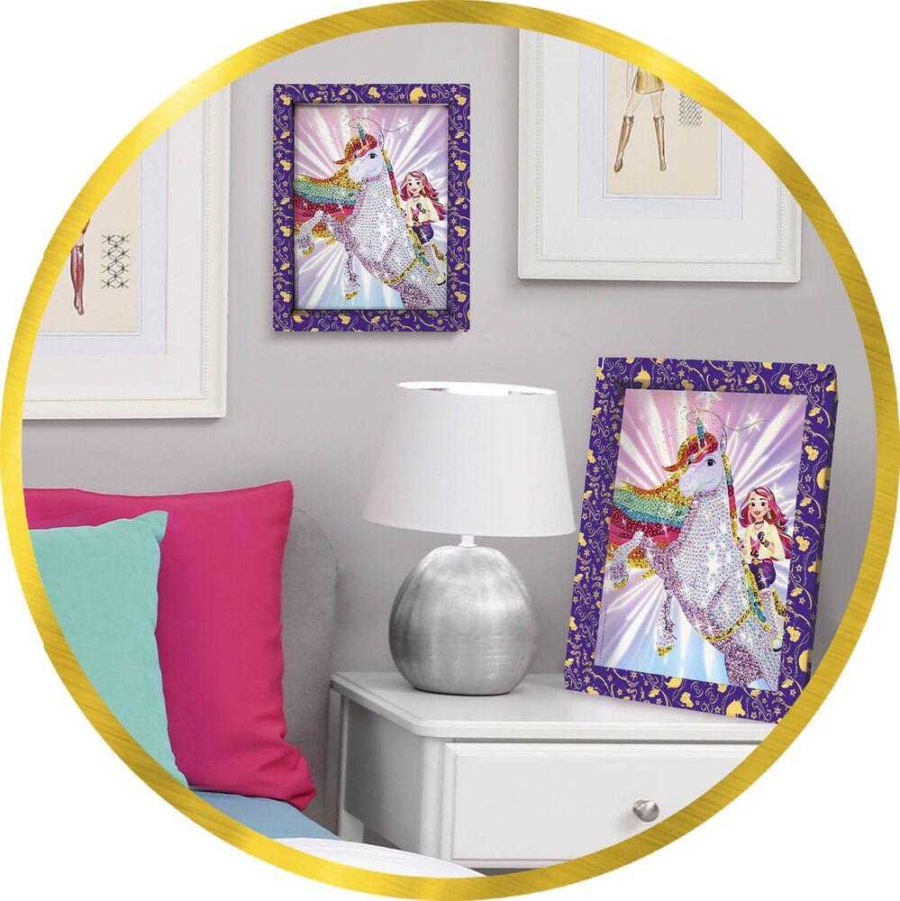 Kit Créatif Sequins Unicorn Academy Sophia & Wildstar (Netflix) - Cadre Licorne, Épingles, Rangement - Activité Manuelle Enfant 7 Ans+