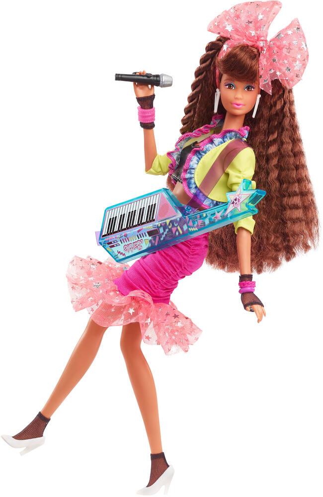 Poupeé hotsell barbie 2017