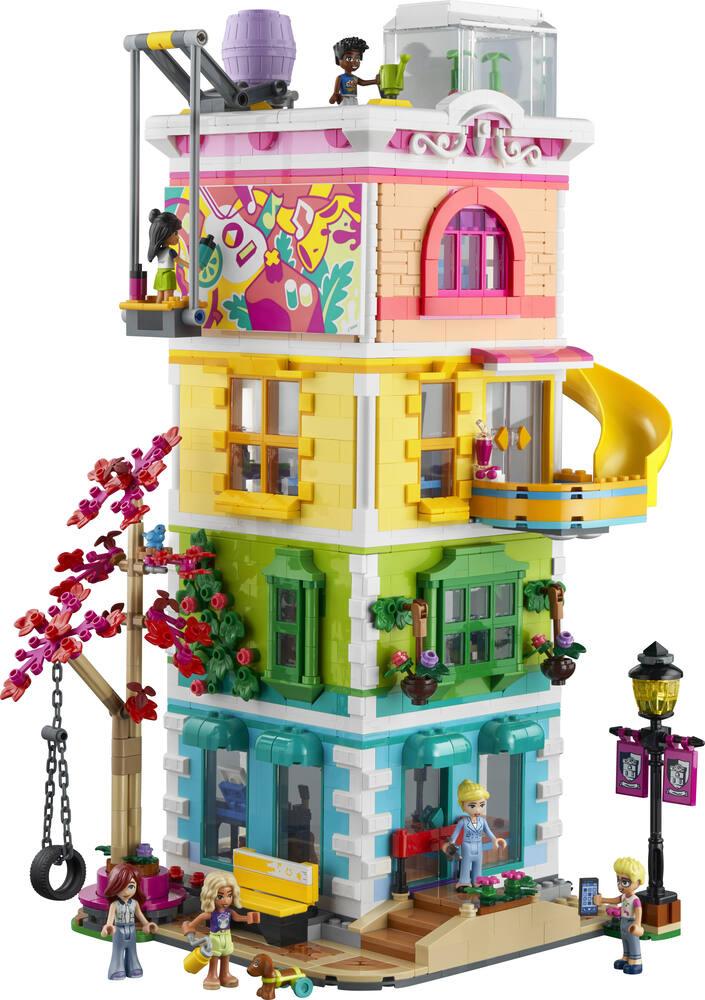 Lego friends 41748 le centre collectif de heartlake city jeux