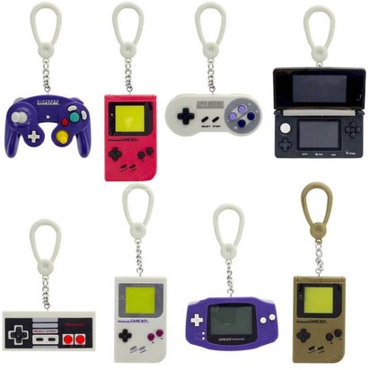 NINTENDO PORTE CLES MYSTERE CONSOLE 41145296.jpg