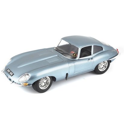 1/18 JAGUAR TYPE E COUPE 1961 14065995.jpg